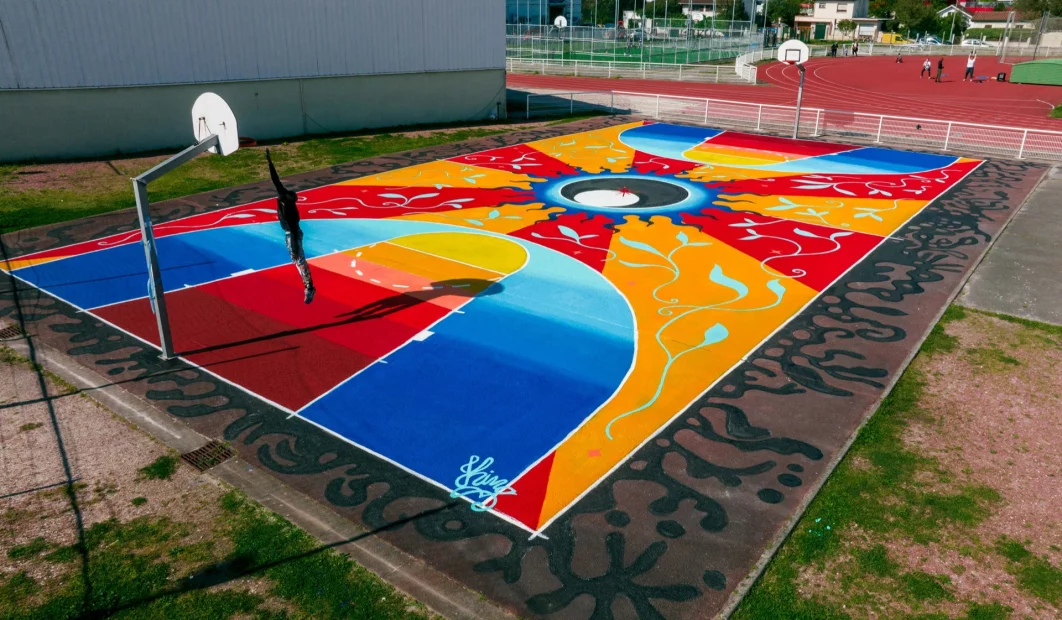Conviés par Nadau Architecture, Milmurs a eu le privilège de produire la première édition du festival international d'art mural de la ville de Bègles.